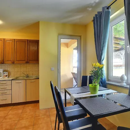 Lia Njan Apartment *